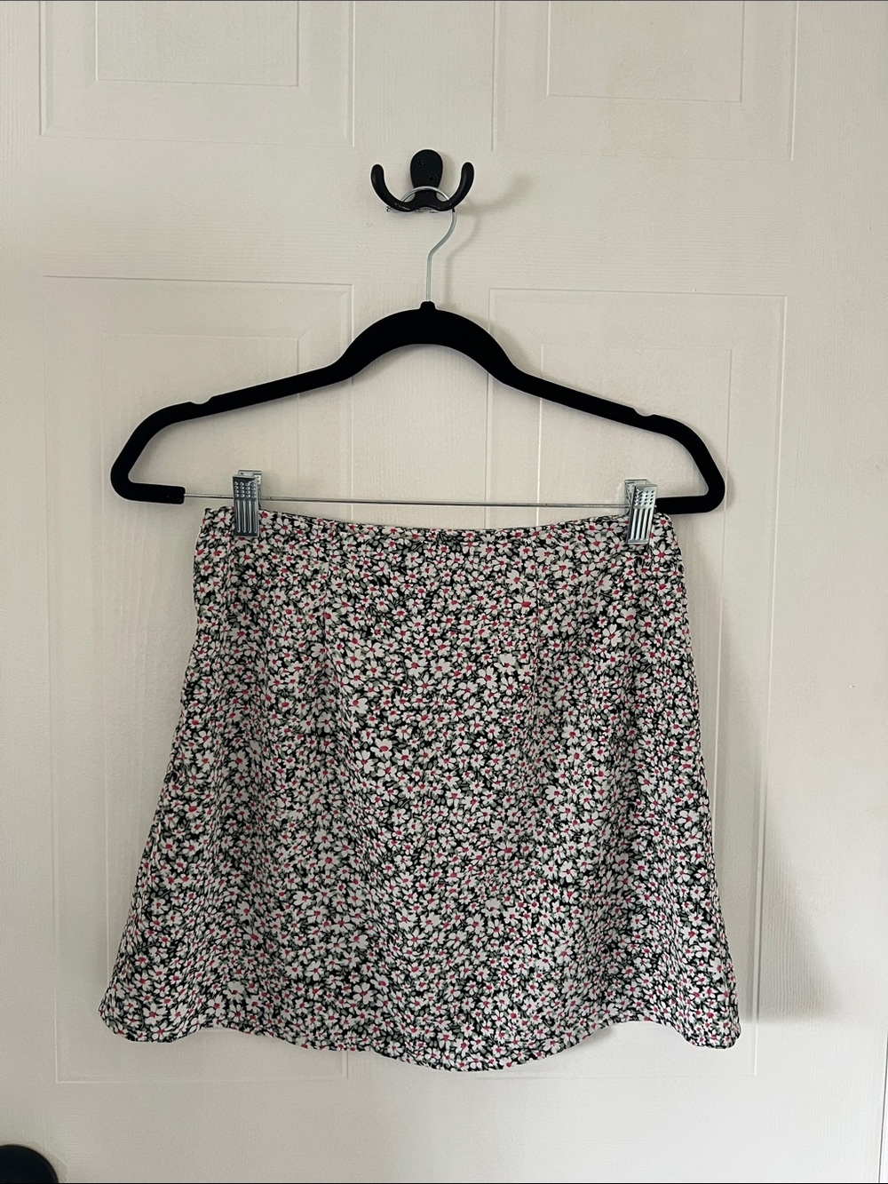 Ditsy Floral Mini Skirt - Black with Pink & White Flowers